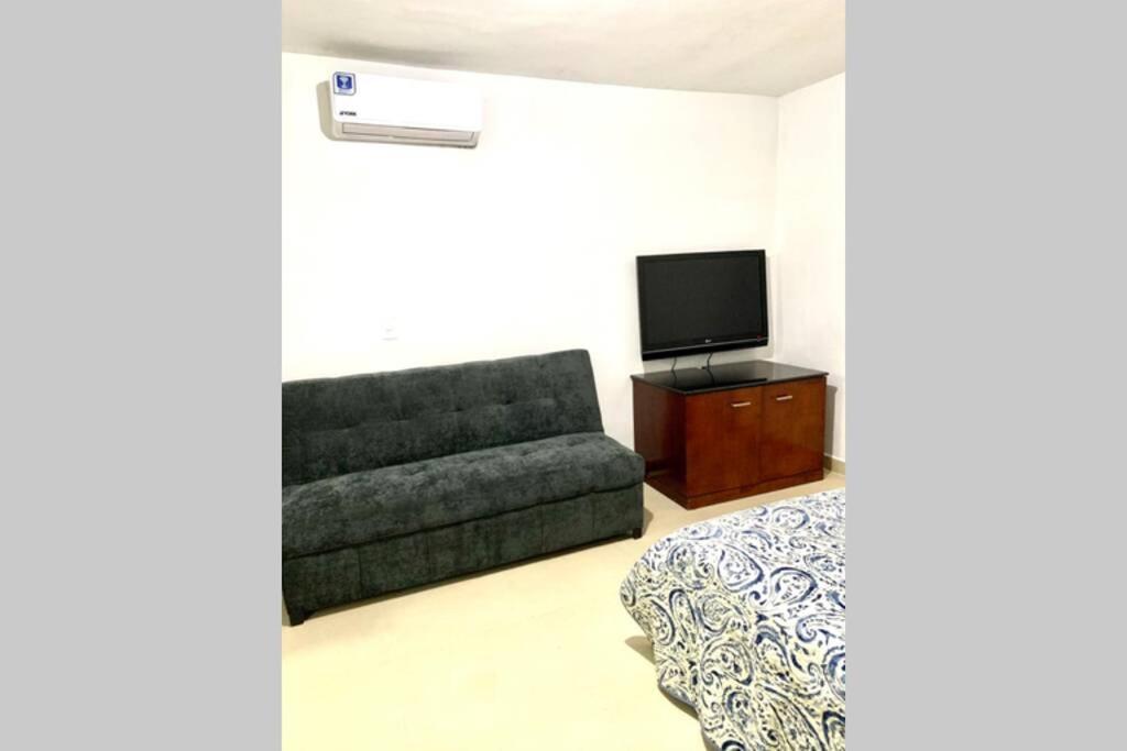 モンテレーIncreible Departamento Privadoアパートメント エクステリア 写真